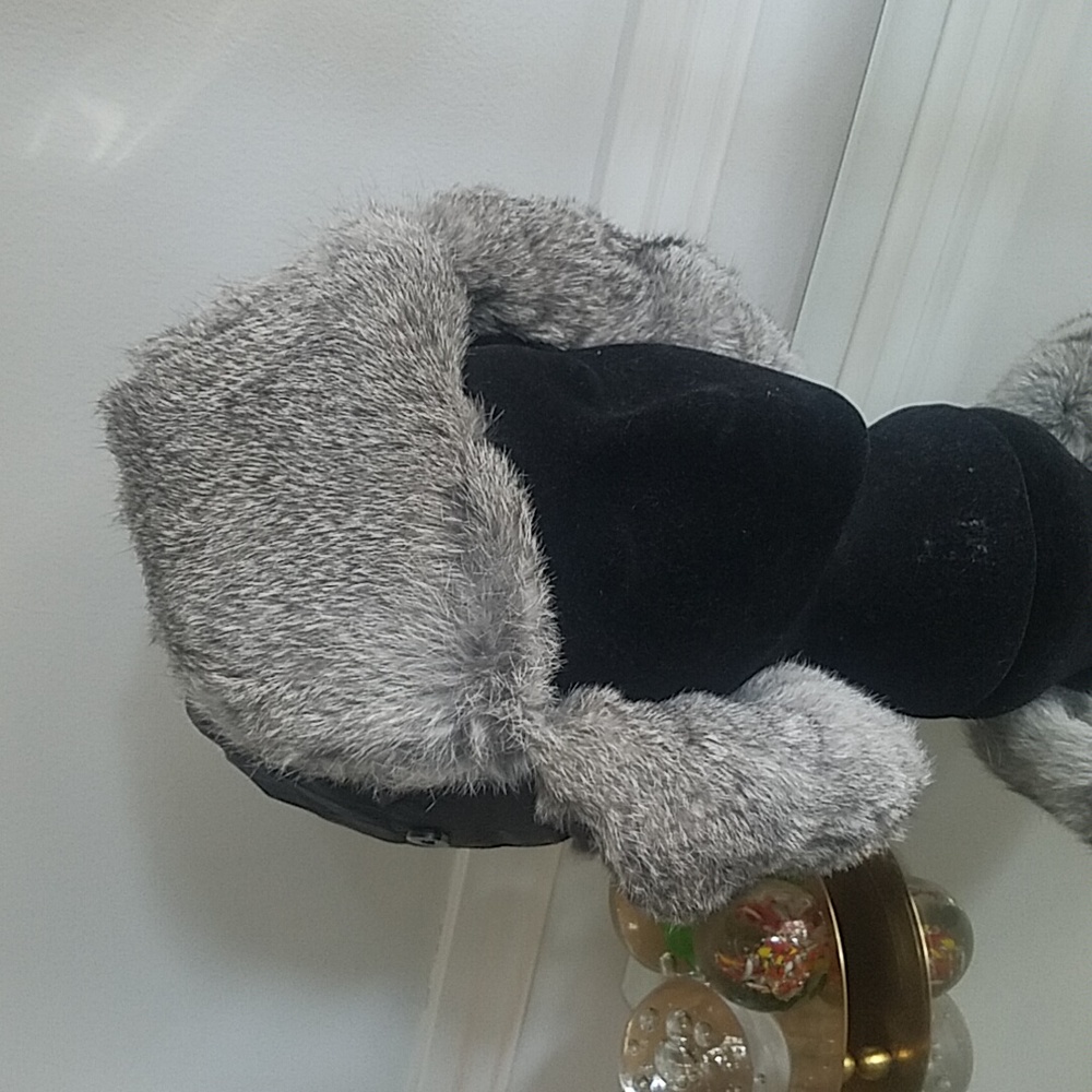 NEW Pajar Wolf Rabbit Fur Trapper Unisex Hat - Picture 5 of 10